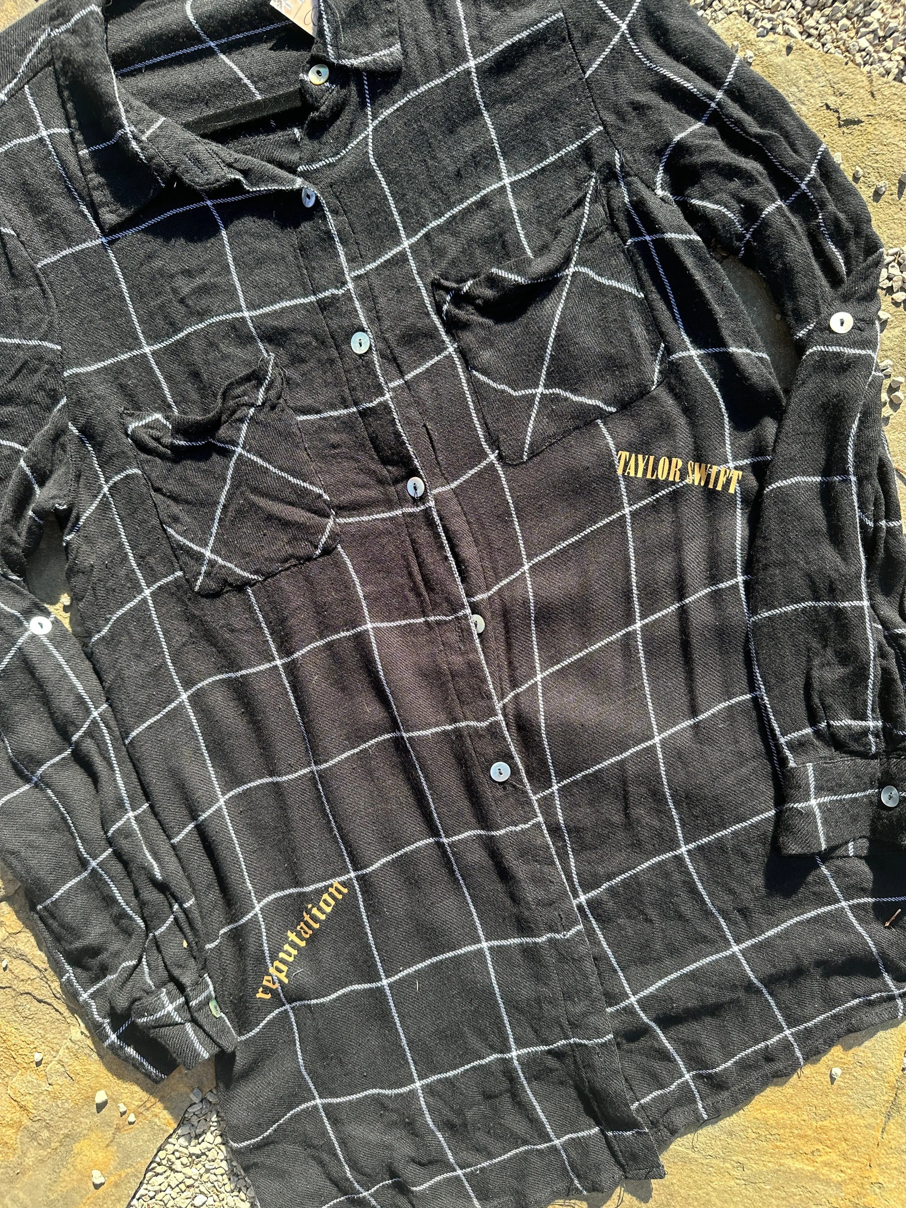 Golden Reputation Flannel - medium