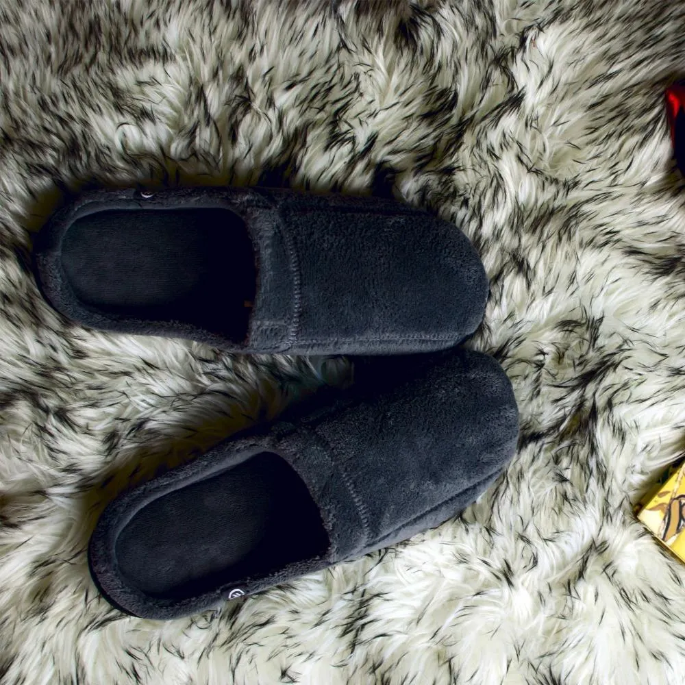 Men’s Isotoner Microterry Hoodback Slippers